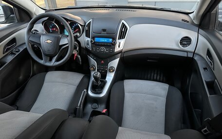 Chevrolet Cruze II, 2013 год, 830 000 рублей, 20 фотография