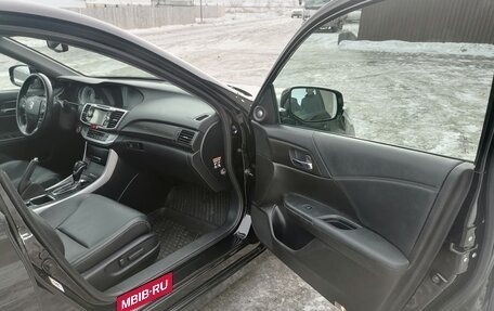 Honda Accord IX рестайлинг, 2013 год, 2 300 000 рублей, 6 фотография