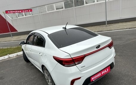 KIA Rio IV, 2017 год, 850 000 рублей, 6 фотография