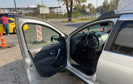 Renault Sandero II рестайлинг, 2015 год, 954 000 рублей, 22 фотография