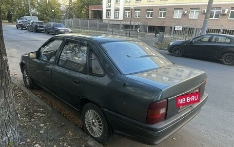 Opel Vectra A, 1990 год, 37 000 рублей, 5 фотография