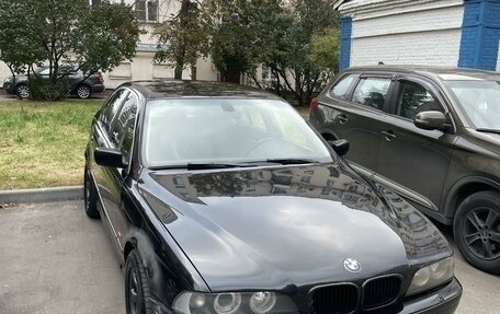 BMW 5 серия, 2002 год, 630 000 рублей, 2 фотография