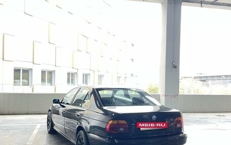 BMW 5 серия, 2002 год, 630 000 рублей, 12 фотография