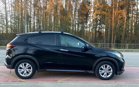 Honda Vezel, 2017 год, 1 730 000 рублей, 7 фотография