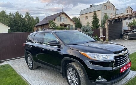 Toyota Highlander III, 2014 год, 2 700 000 рублей, 16 фотография