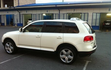 Volkswagen Touareg III, 2005 год, 680 000 рублей, 4 фотография