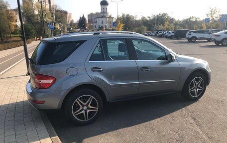 Mercedes-Benz M-Класс, 2010 год, 1 900 000 рублей, 3 фотография