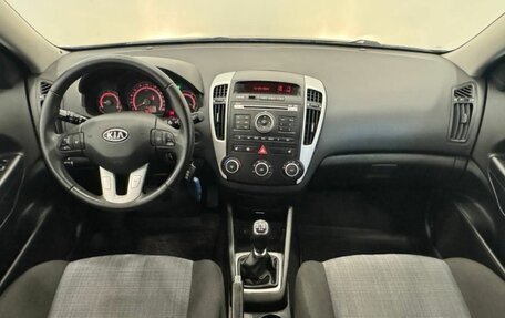 KIA cee'd I рестайлинг, 2010 год, 1 025 000 рублей, 16 фотография