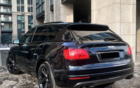 Bentley Bentayga I, 2017 год, 12 500 000 рублей, 3 фотография