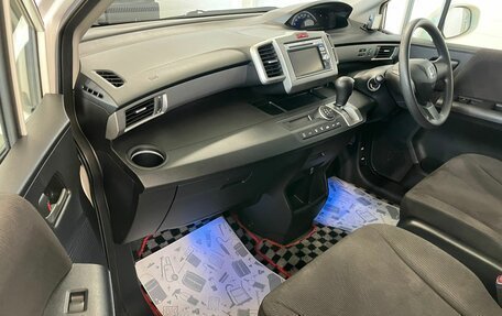 Honda Freed I, 2011 год, 1 499 999 рублей, 12 фотография