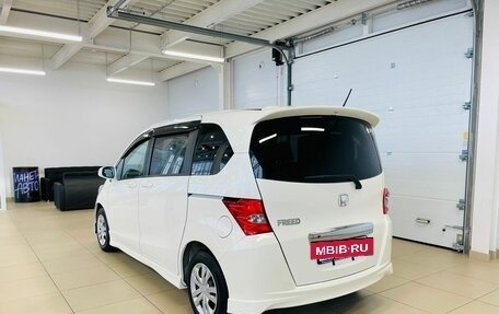 Honda Freed I, 2011 год, 1 499 999 рублей, 4 фотография