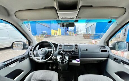 Volkswagen Caravelle T5, 2011 год, 1 660 000 рублей, 6 фотография