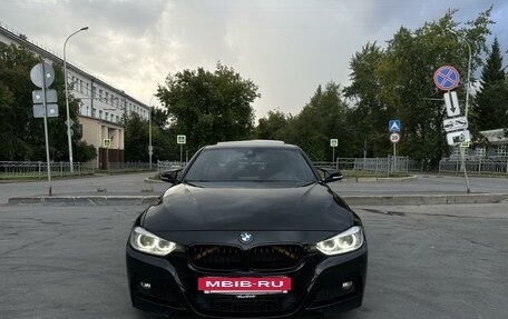 BMW 3 серия, 2011 год, 2 500 000 рублей, 2 фотография