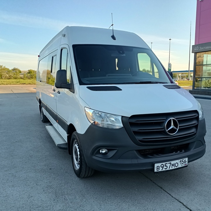 Mercedes-Benz Sprinter, 2021 год, 6 200 000 рублей, 5 фотография