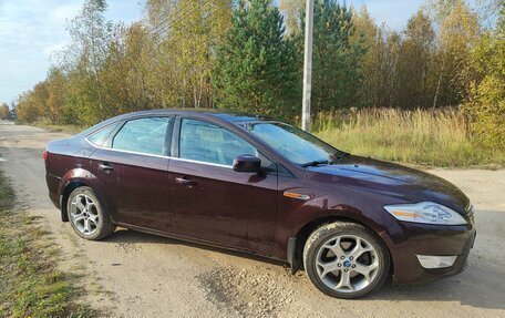 Ford Mondeo IV, 2010 год, 1 050 000 рублей, 2 фотография