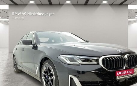 BMW 5 серия, 2021 год, 6 990 000 рублей, 2 фотография