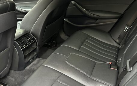 BMW 5 серия, 2018 год, 3 485 000 рублей, 12 фотография