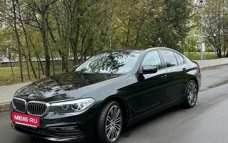 BMW 5 серия, 2018 год, 3 485 000 рублей, 3 фотография