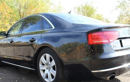 Audi A8, 2010 год, 1 550 000 рублей, 14 фотография