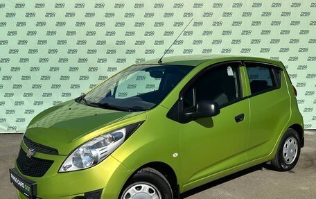 Chevrolet Spark III, 2013 год, 825 000 рублей, 3 фотография