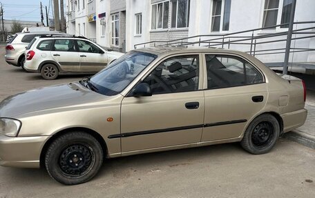 Hyundai Accent II, 2004 год, 350 000 рублей, 3 фотография