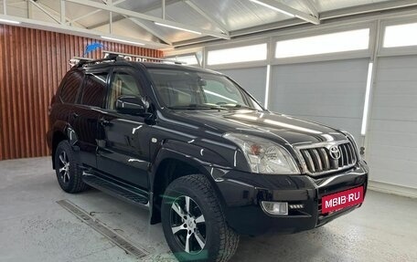 Toyota Land Cruiser Prado 120 рестайлинг, 2008 год, 2 690 000 рублей, 7 фотография