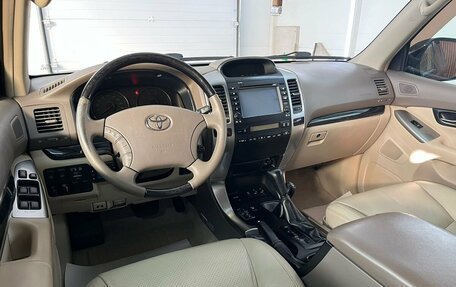 Toyota Land Cruiser Prado 120 рестайлинг, 2008 год, 2 690 000 рублей, 23 фотография