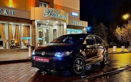 Volkswagen Polo VI (EU Market), 2013 год, 799 000 рублей, 1 фотография