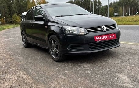 Volkswagen Polo VI (EU Market), 2013 год, 799 000 рублей, 3 фотография