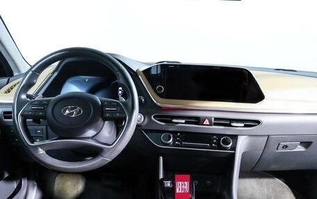 Hyundai Sonata VIII, 2020 год, 3 296 000 рублей, 12 фотография