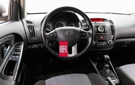 KIA cee'd I рестайлинг, 2011 год, 948 000 рублей, 16 фотография