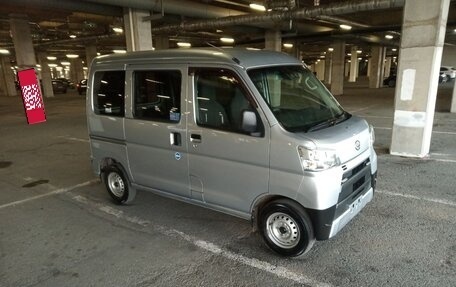 Daihatsu Hijet X, 2018 год, 750 000 рублей, 12 фотография