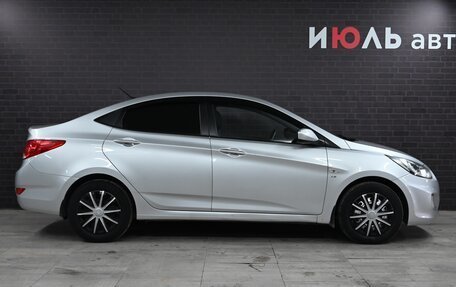 Hyundai Solaris II рестайлинг, 2012 год, 1 100 000 рублей, 9 фотография