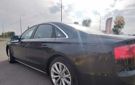 Audi A8, 2010 год, 1 960 000 рублей, 11 фотография