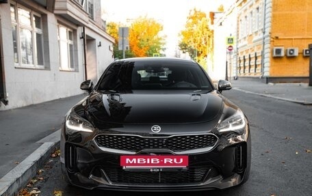 KIA Stinger I, 2018 год, 3 700 000 рублей, 2 фотография