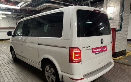 Volkswagen Multivan T6 рестайлинг, 2016 год, 4 100 000 рублей, 4 фотография