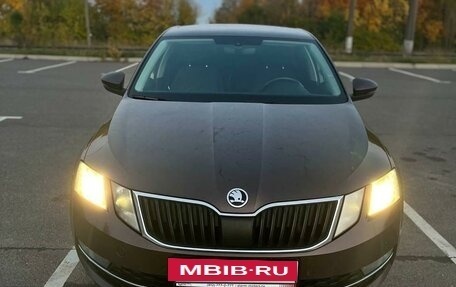 Skoda Octavia, 2019 год, 1 750 000 рублей, 3 фотография