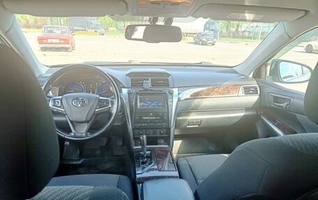 Toyota Camry, 2015 год, 2 295 000 рублей, 3 фотография