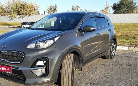 KIA Sportage IV рестайлинг, 2018 год, 2 150 000 рублей, 2 фотография