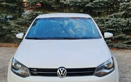 Volkswagen Polo VI (EU Market), 2012 год, 930 000 рублей, 1 фотография