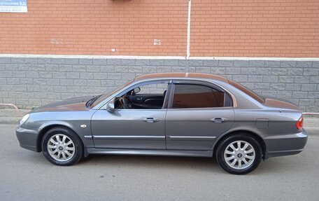 Hyundai Sonata IV рестайлинг, 2005 год, 560 000 рублей, 3 фотография