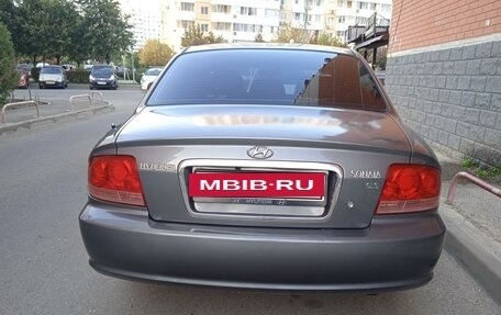 Hyundai Sonata IV рестайлинг, 2005 год, 560 000 рублей, 13 фотография