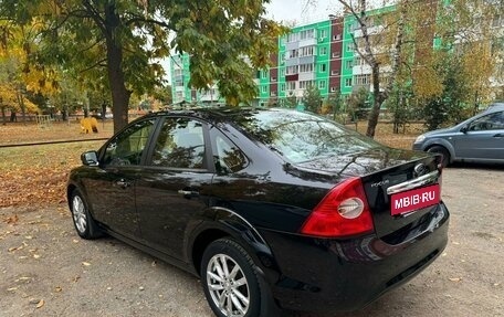 Ford Focus II рестайлинг, 2008 год, 875 000 рублей, 3 фотография