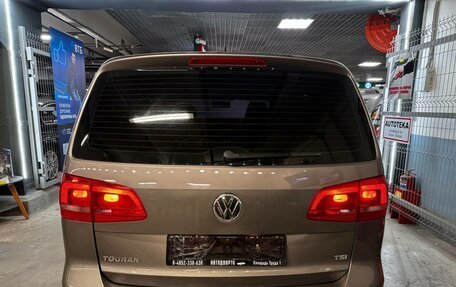 Volkswagen Touran III, 2011 год, 1 249 000 рублей, 13 фотография