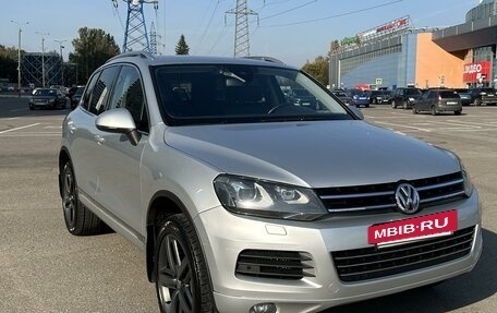 Volkswagen Touareg III, 2011 год, 1 960 000 рублей, 5 фотография