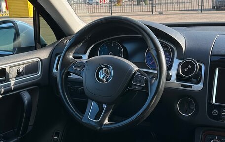 Volkswagen Touareg III, 2011 год, 1 960 000 рублей, 17 фотография