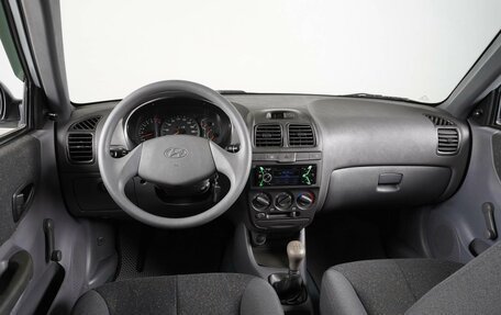 Hyundai Accent II, 2010 год, 829 000 рублей, 6 фотография