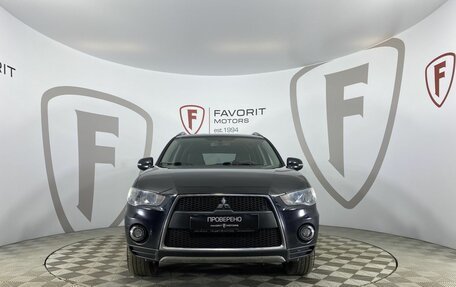 Mitsubishi Outlander III рестайлинг 3, 2012 год, 1 299 000 рублей, 2 фотография