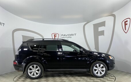 Mitsubishi Outlander III рестайлинг 3, 2012 год, 1 299 000 рублей, 4 фотография