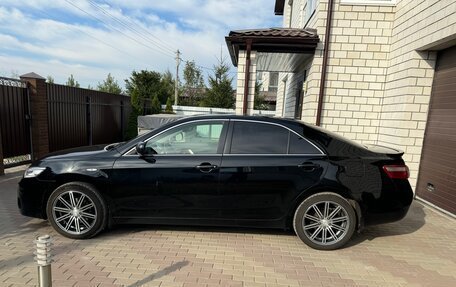 Toyota Camry, 2008 год, 1 300 000 рублей, 7 фотография